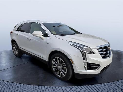 Crystal White Tri-Coat 2018 Cadillac XT5 Premium Luxury