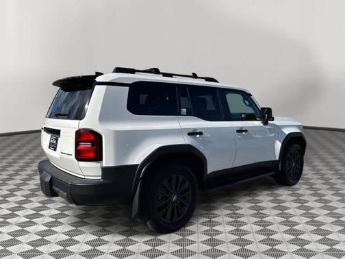 2024 Toyota Land Cruiser 