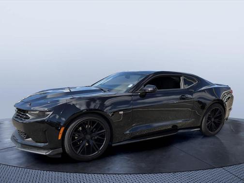 Black 2020 Chevrolet Camaro 1LS