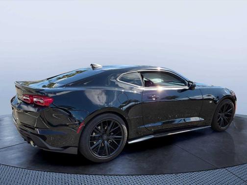 Black 2020 Chevrolet Camaro 1LS