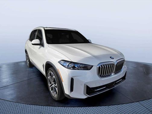 Alpine White 2026 BMW X5 xDrive40i