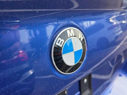 Portimao Blue Metallic 2025 BMW M240 i