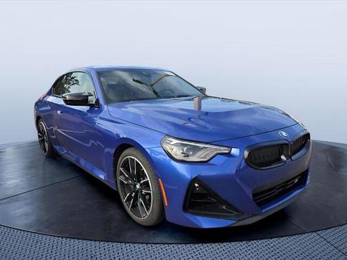 Portimao Blue Metallic 2025 BMW M240 i