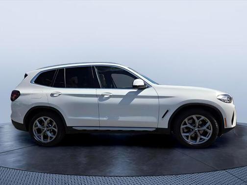 Alpine White 2024 BMW X3 sDrive30i