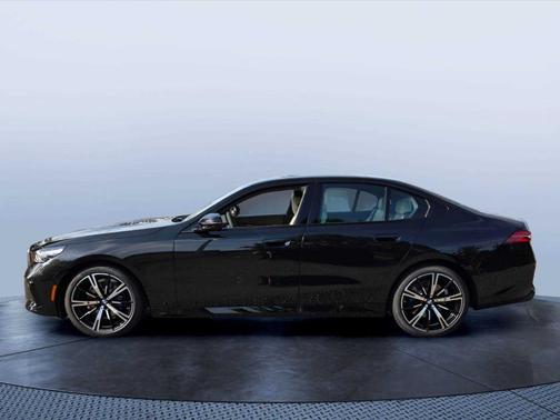 Black Sapphire Metallic 2027 BMW 530 i