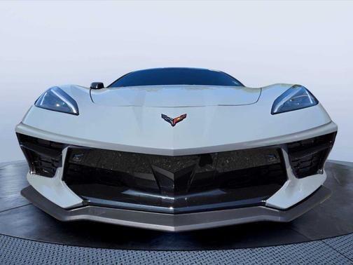 Sea 2025 Chevrolet Corvette Stingray w/2LT