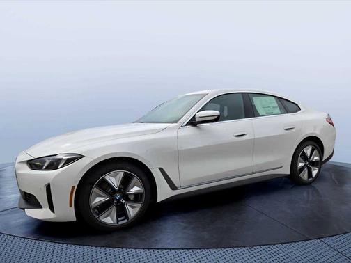 Alpine White 2026 BMW i4 Gran Coupe xDrive40