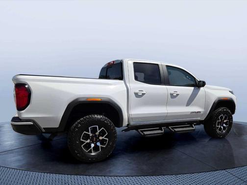 Summit White 2023 GMC Canyon AT4X