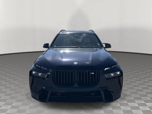 Carbon Black Metallic 2025 BMW X7 M60i