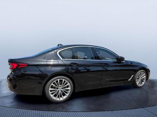 Black Sapphire Metallic 2023 BMW 530 i