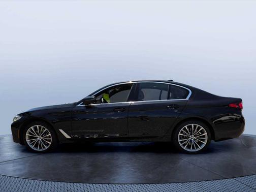 Black Sapphire Metallic 2023 BMW 530 i