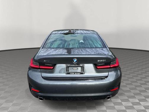 Mineral Gray Metallic 2019 BMW 330 i xDrive