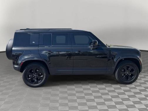 Santorini Black 2020 Land Rover Defender 110 SE
