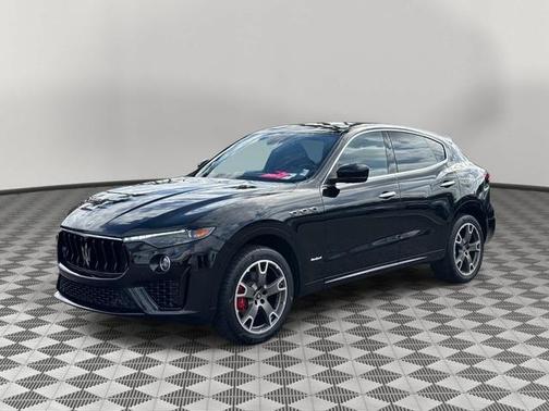 Nero Ribelle Metallic 2021 Maserati Levante GranSport