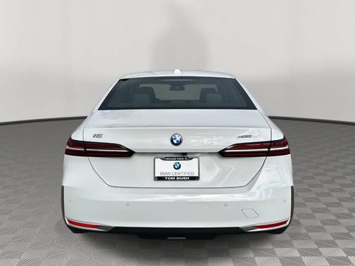 2025 BMW i5 eDrive40