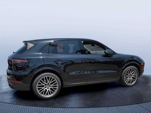 Black 2023 Porsche Cayenne Platinum Edition