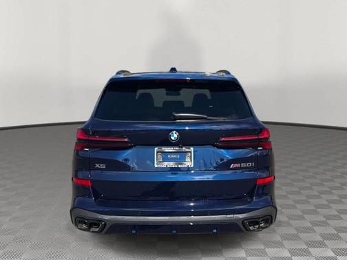 Tanzanite Blue II Metallic 2026 BMW X5 M60i