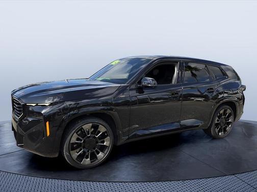 Black Sapphire Metallic 2023 BMW XM Base