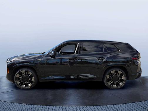 Black Sapphire Metallic 2023 BMW XM Base
