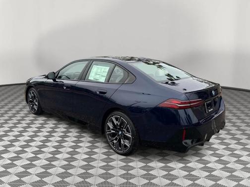 Tanzanite Blue II Metallic 2026 BMW 530 i