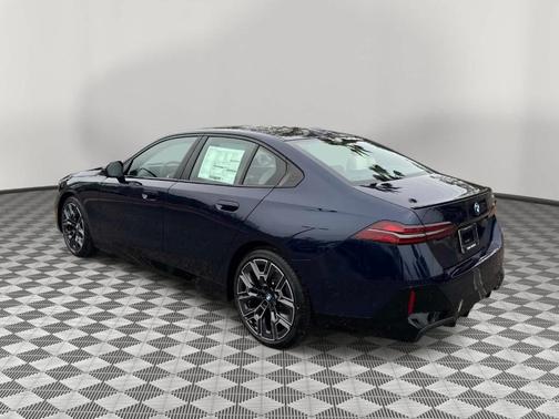 Tanzanite Blue II Metallic 2026 BMW 530 i