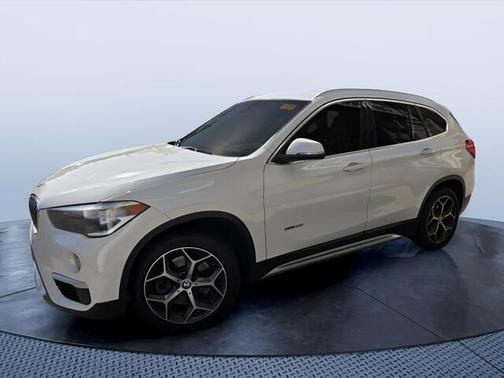 Alpine White 2018 BMW X1 xDrive28i