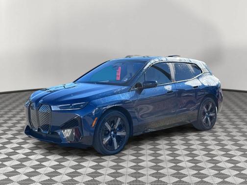 2025 BMW iX xDrive50