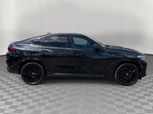 Black Sapphire Metallic 2023 BMW X6 xDrive40i