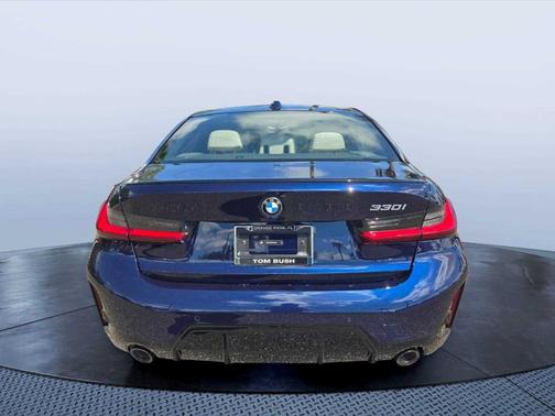 Tanzanite Blue II Metallic 2026 BMW 330 i NA