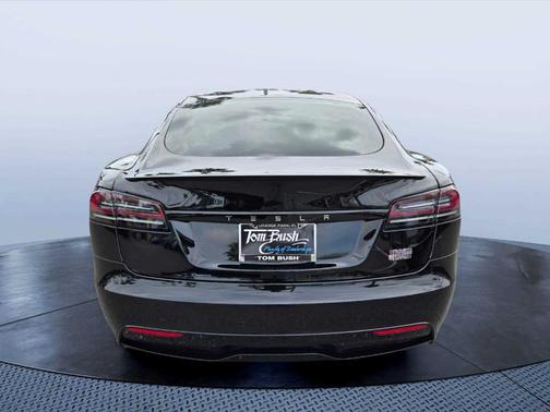 Black 2023 Tesla Model S Plaid