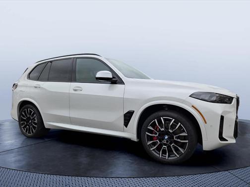 Mineral White Metallic 2026 BMW X5 PHEV xDrive50e