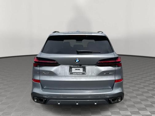 Gray Metallic 2026 BMW X5 sDrive40i