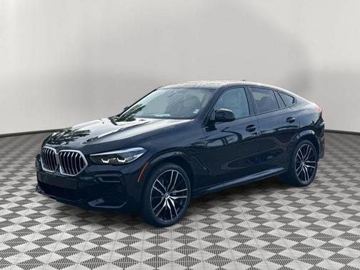 Carbon Black Metallic 2023 BMW X6 xDrive40i