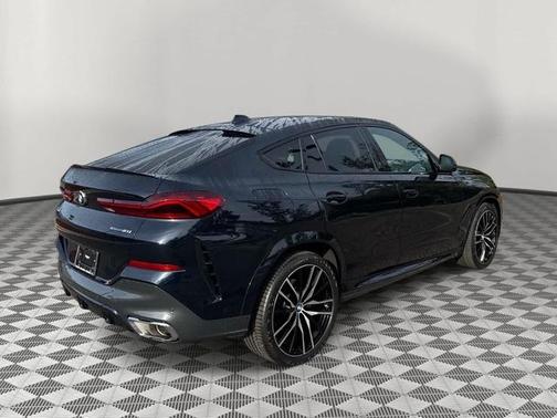Carbon Black Metallic 2023 BMW X6 xDrive40i