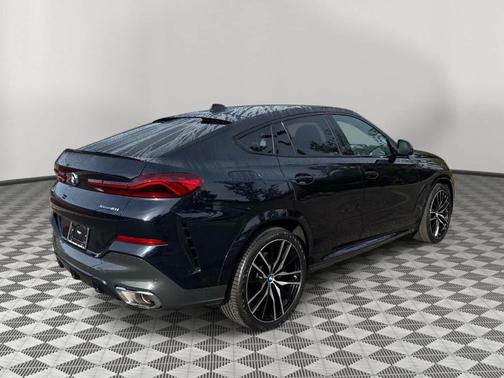 Carbon Black Metallic 2023 BMW X6 xDrive40i
