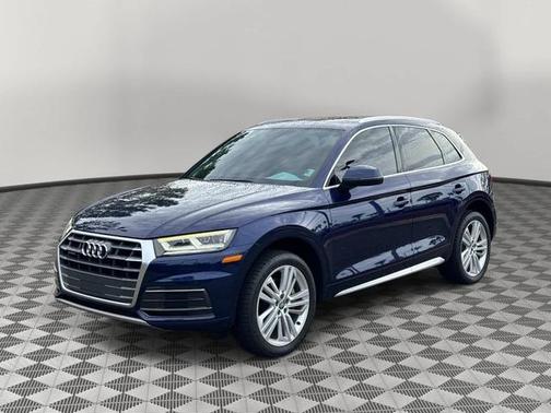 Navarra Blue Metallic 2018 Audi Q5 2.0T Premium Plus