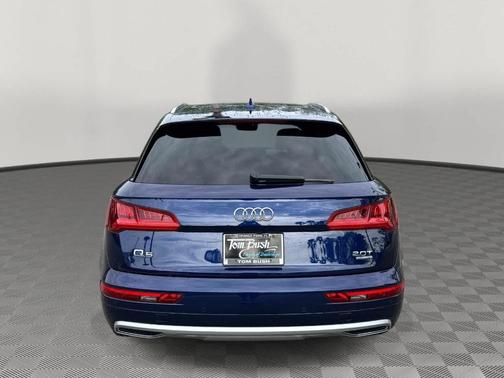 2018 Audi Q5 2.0T Premium Plus