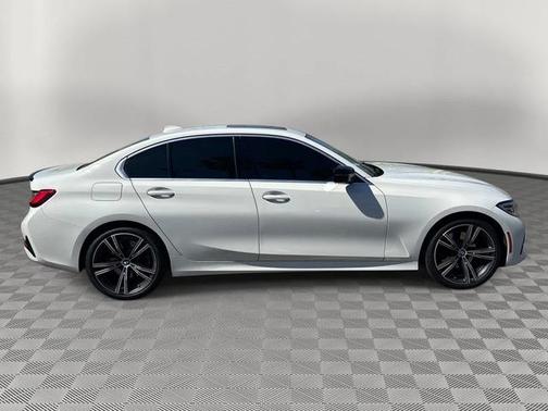 Alpine White 2020 BMW 330 i