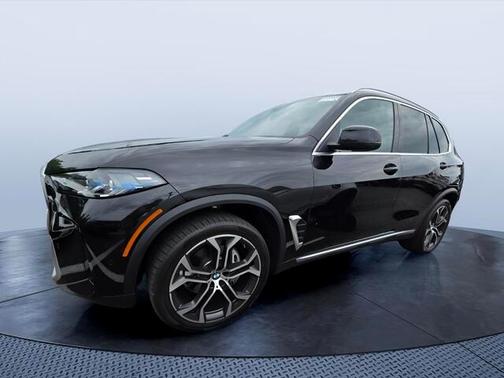 Black Sapphire Metallic 2026 BMW X5 sDrive40i