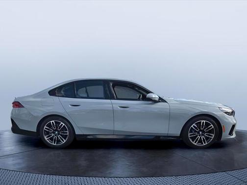 Gray Metallic 2026 BMW 540 i xDrive
