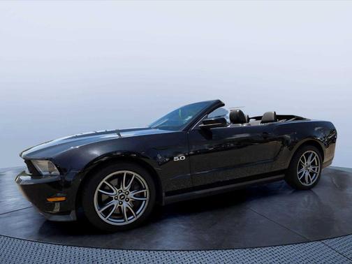Ebony 2011 Ford Mustang GT Premium