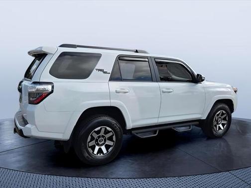 Ice 2024 Toyota 4Runner TRD Off Road Premium