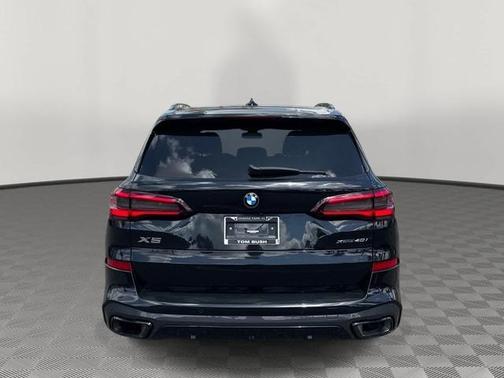 Black Sapphire Metallic 2023 BMW X5 xDrive40i