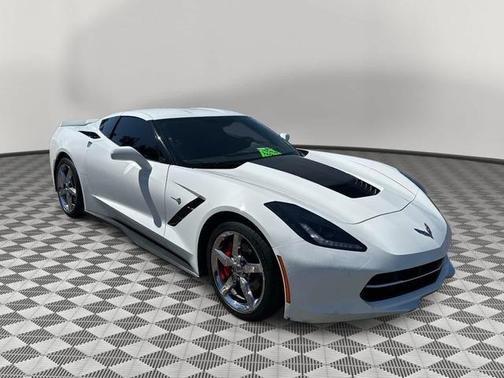 Arctic White 2015 Chevrolet Corvette Stingray
