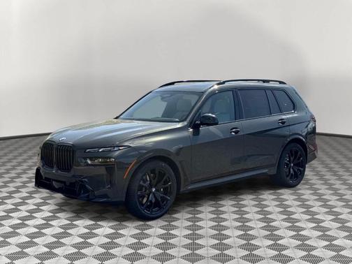 Gray Metallic 2026 BMW X7 xDrive40i