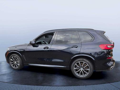 Carbon Black Metallic 2019 BMW X5 xDrive40i