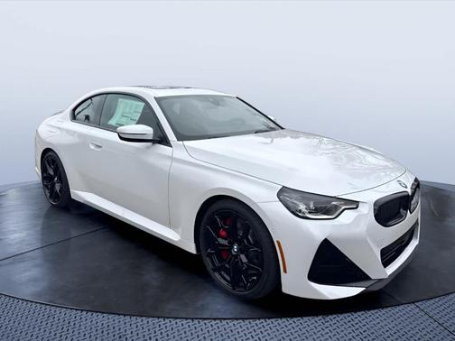 Mineral White Metallic 2026 BMW 230 i