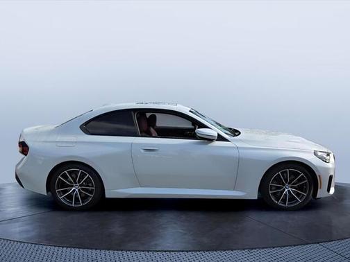 Mineral White Metallic 2023 BMW 230 i