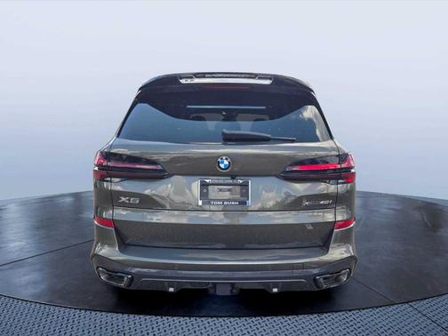 Black Sapphire Metallic 2026 BMW 330 I XDrive