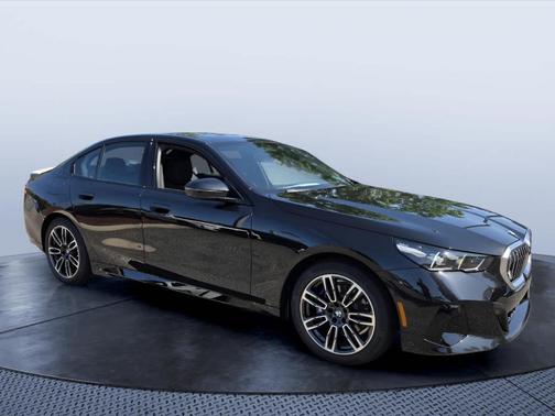 Black Sapphire Metallic 2027 BMW 530 i